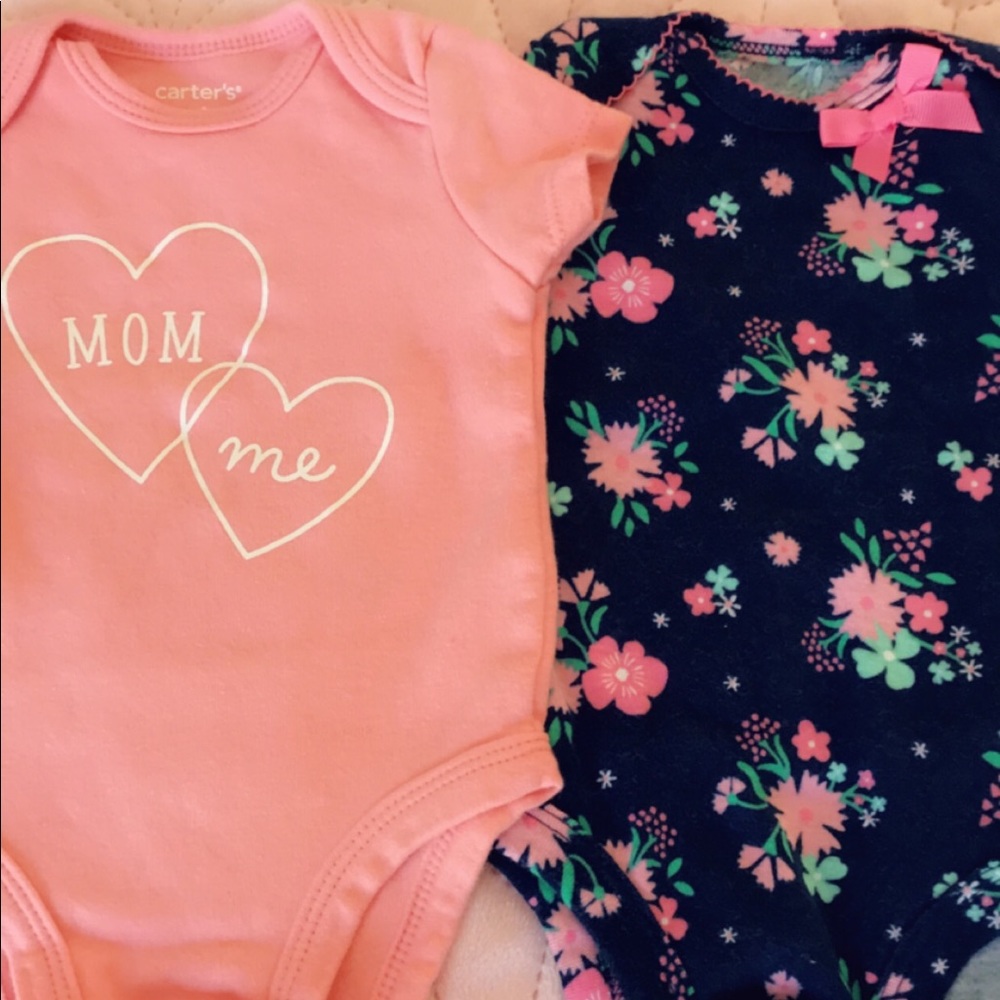 🛍5 Baby girl short sleeve onesies - Picture 2 of 3